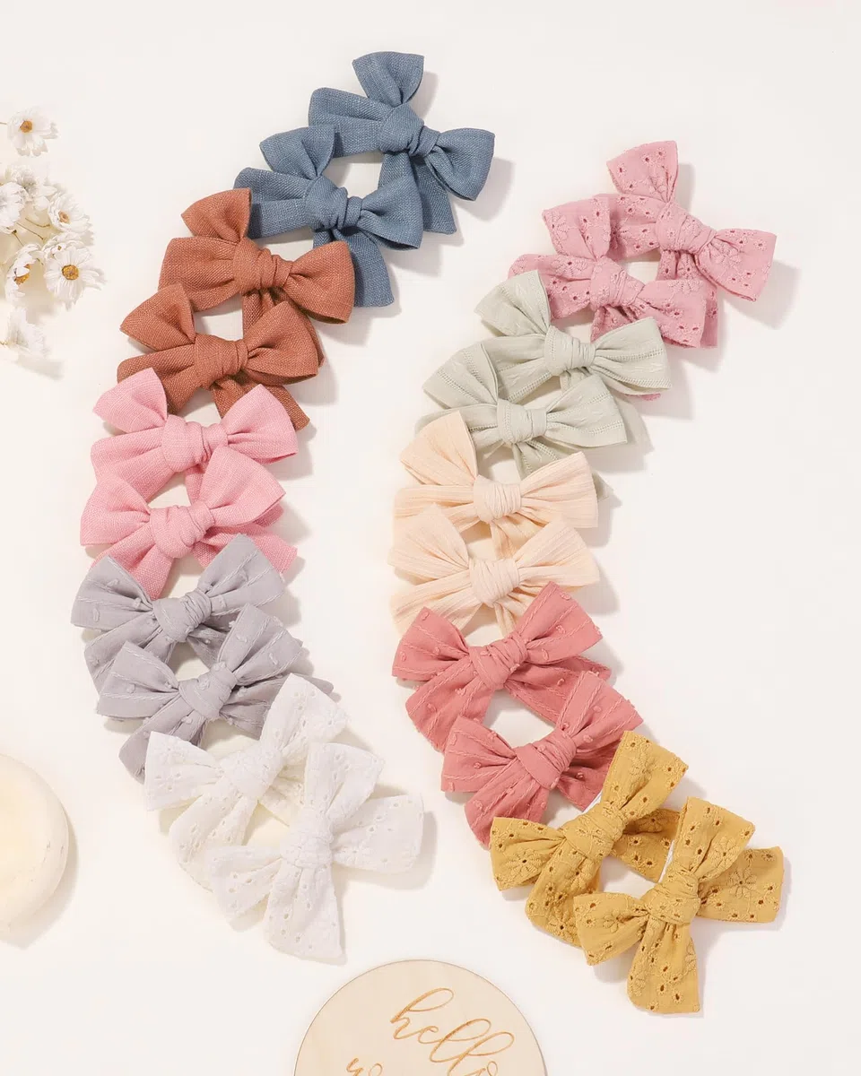 20 Stück Baby Mädchen Haarschleifen Clips vollständig gefütterte Haarspangen Haarschmuck für kleine Mädchen Kleinkind Kinder Teenager (1-Light Multi-colored)…